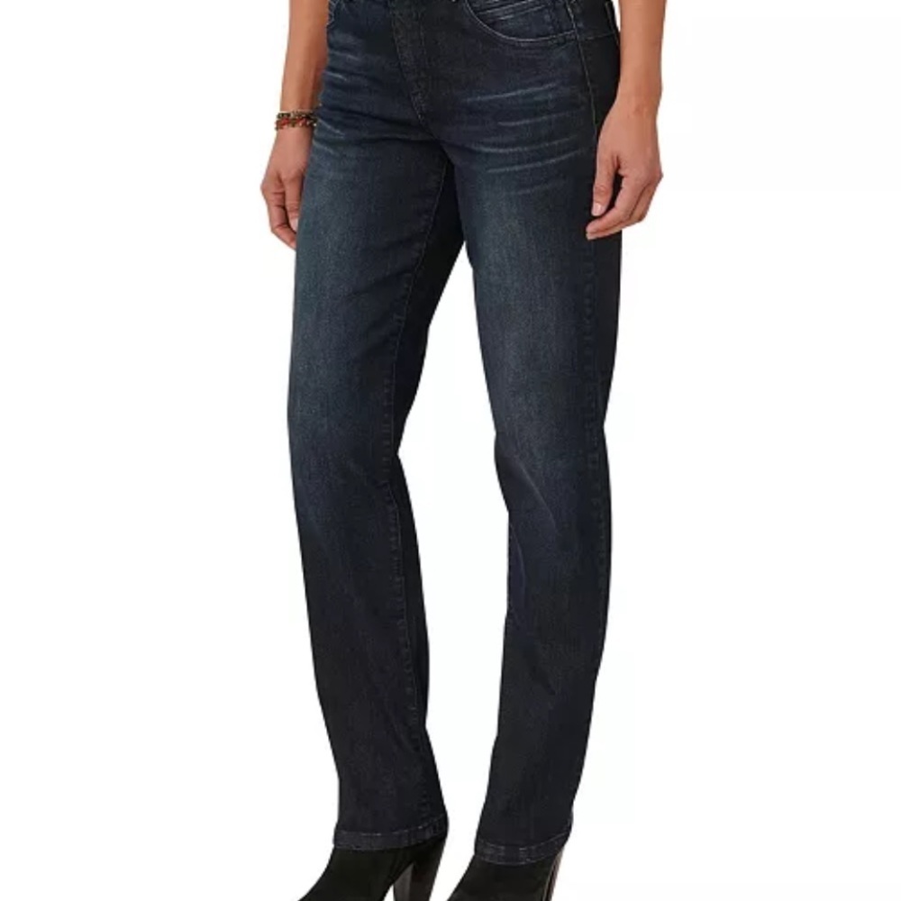 New!! Democracy
Women's "Ab" Solution Straight Leg Jean Size: 18W - Picture 6 of 6